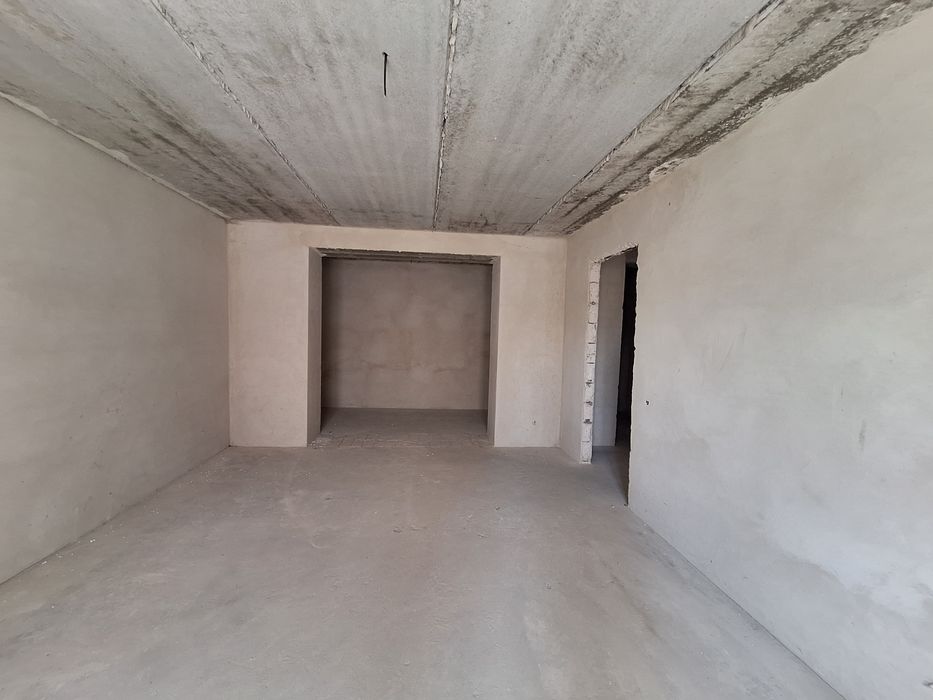 1-кімнатна 52 м з індивід ГАЗ  опаленням на вул. НОВА 31-Б в Борисполі