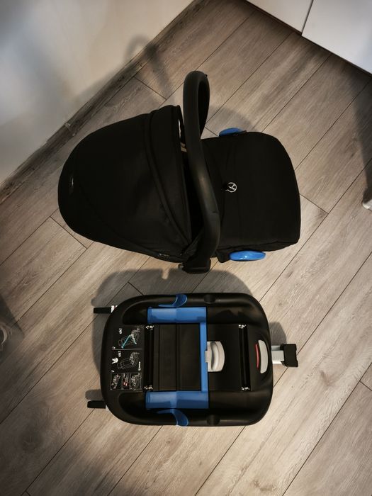 Nosidełko i baza ISOFIX