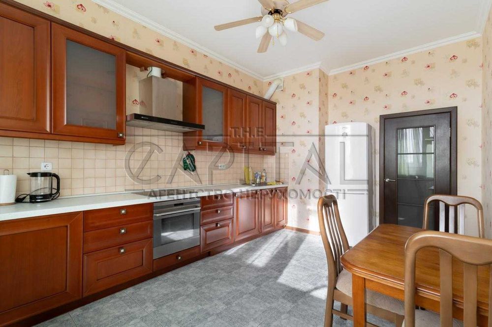 Продаж  квартири 113 м², пр-т  Науки, 30, Голосіївський р-н