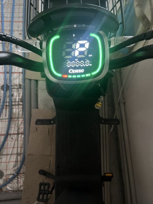 Електроскутер Corso