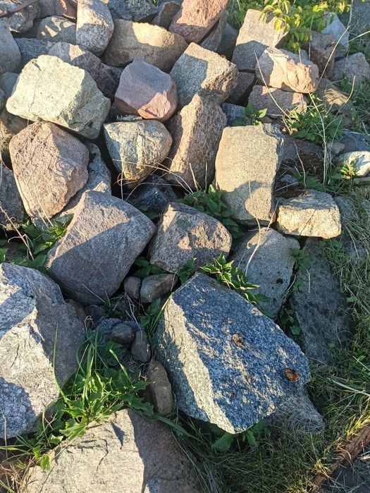 Kamień łupany z rozbiórki