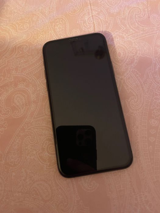Iphone 11 pro 64 gigas  impecável