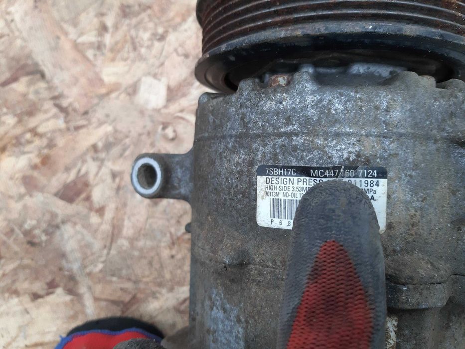 Sprężarka klimatyzacji Dodge Ram 14-19r 5.7 hemi