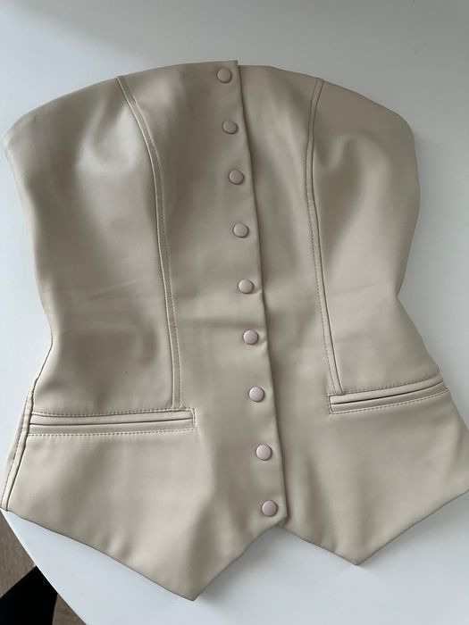 Корсет з екошкіри