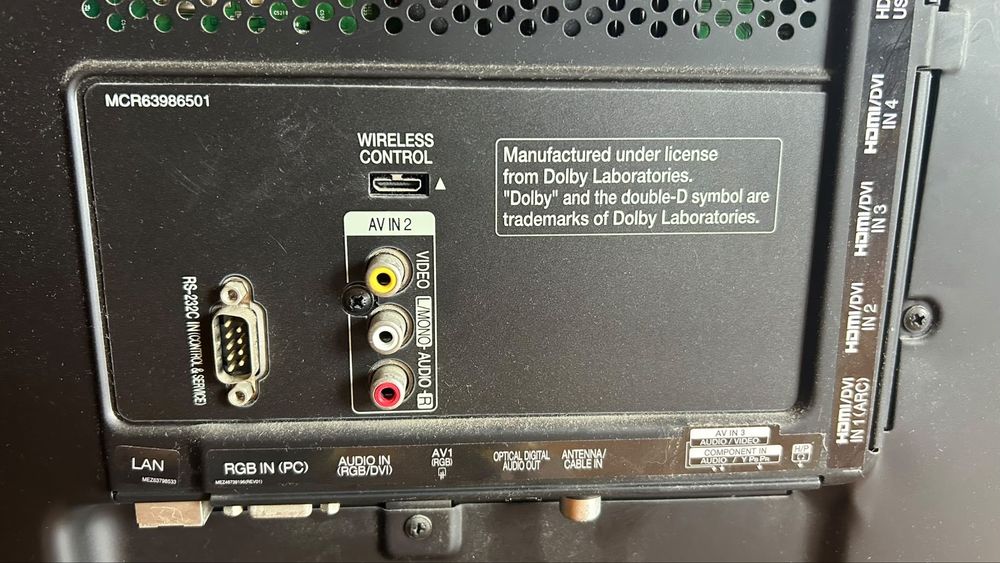 Tv LG avariada para peças