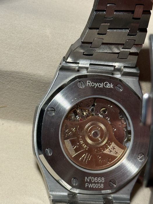 Relogio  AP (Audemars Piguet) automatico com caixa
