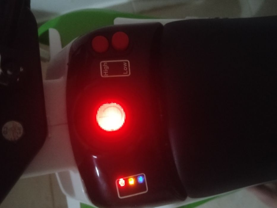 Moto elétrica para criança