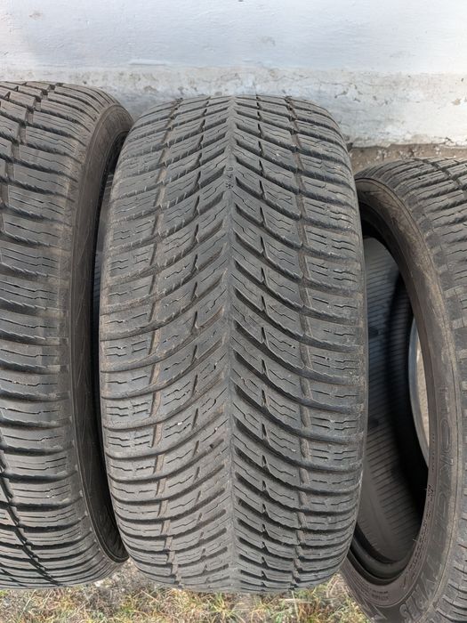 Opony wielosezonowe Nokian 225 45 R17
