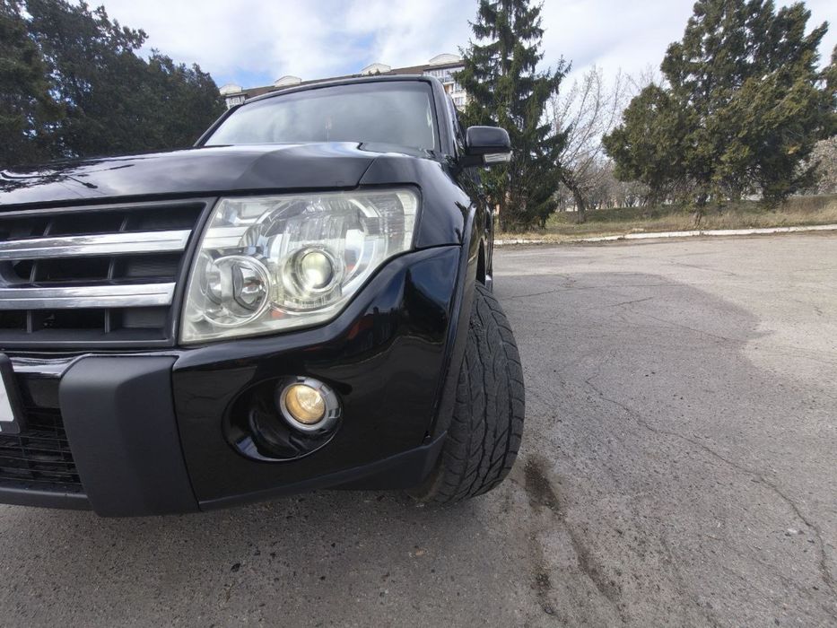 Mitsubishi Pajero Wagon 2007 VIN JMBLYV97W7J001865 фото оголошення 7 з 24