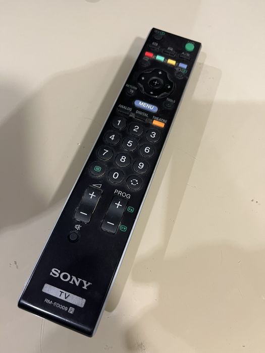 Televisão Sony Bravia KDL-26V4000 + Chromecast