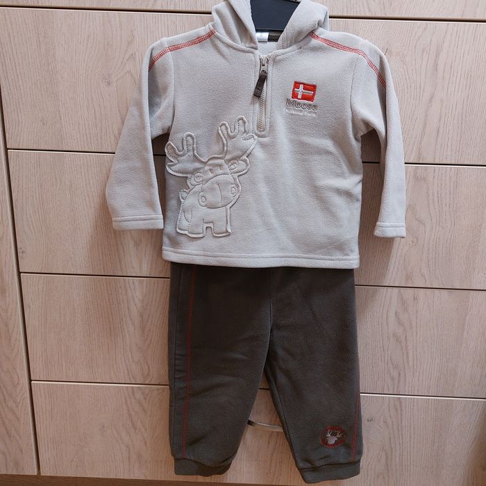 Dres świąteczny niemowlęcy C&A komplet zimowy Gwiazdka Święta Renifer