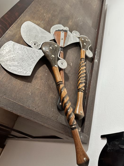 Estatuas e mascaras Guiné-bissau