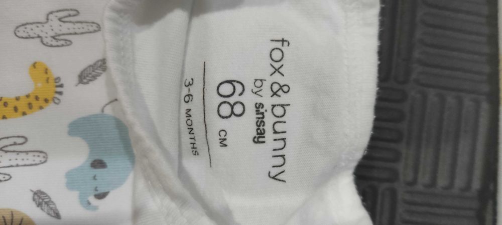 5 szt. Body chłopięce krótki rękaw Sinsay r. 68