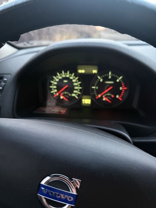Volco c30 1.6 дизель  2012