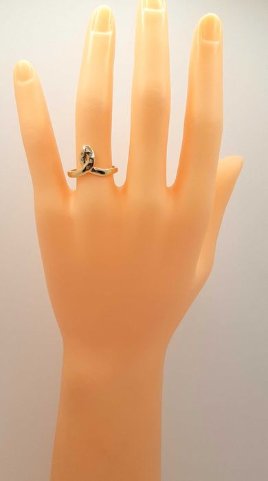 Złoty pierścionek z Cyrkoniami PR.585 W:1,83gr R.14 InterSKLEP