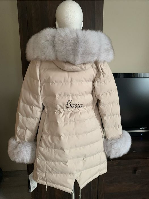 Parka puchowa z lisem naturalnym