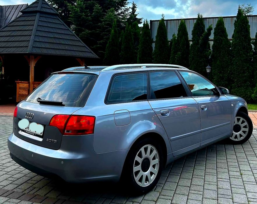 Audi a4b7 2.0 140km
