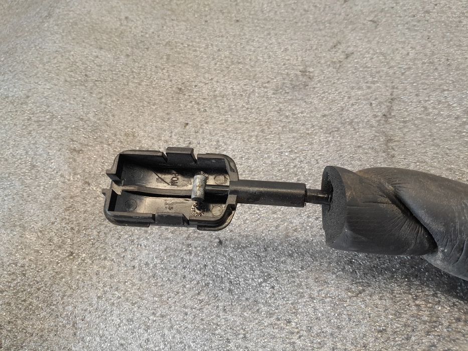 Fechadura / fecho porta trás esquerdo RENAULT Megane III Grandtour (KZ