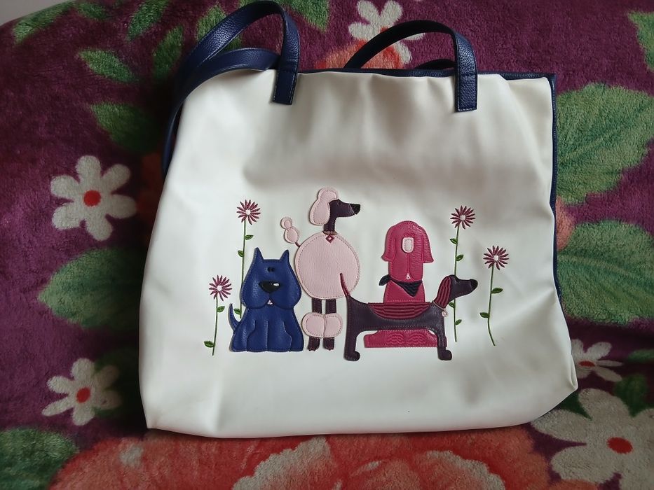 Продам сумочку  жіночу.