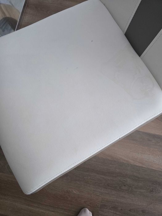Mesa de Jantar Moderna em Vidro Temperado + 4 Cadeiras