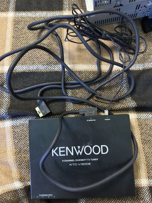 TV тюнер Kenwood ktc-v300e