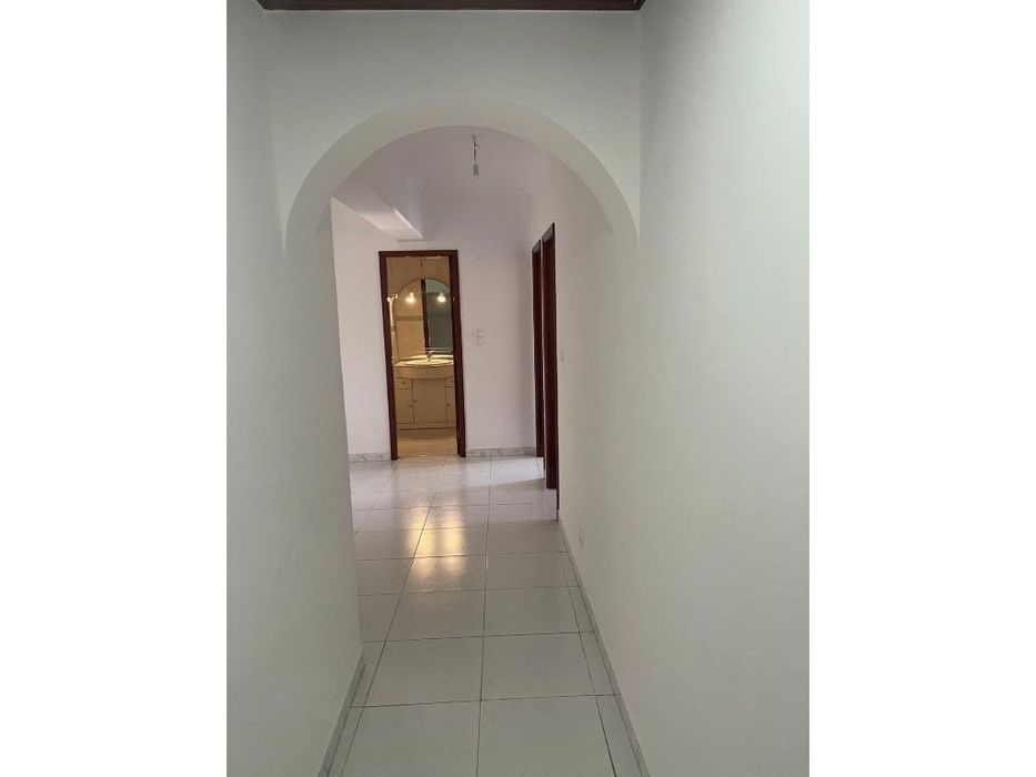 Apartamento espaçoso para arrendamento em São Marcos - Avenida do B...