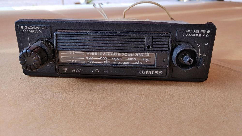 Unitra stare radio samochodowe