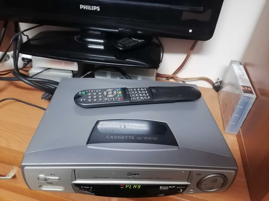 Magnetowid VHS LG LV 901 HI-FI stereo pilot