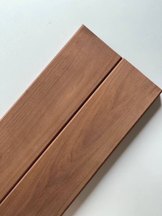 Deska tarasowa termo jesion z dostawa od ręki