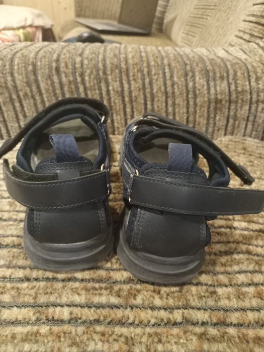 Босоножки на мальчика, 36 р.