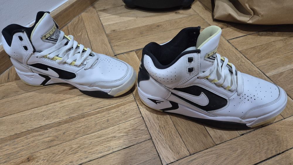 Nike Air Flight Lite MID