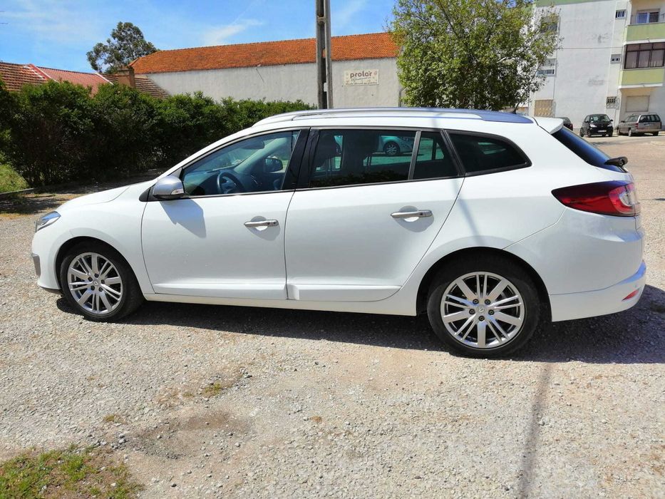 Renault Mégane Sport Tourer 1.6 dCi GT Line 130 CV 129000 NOVA