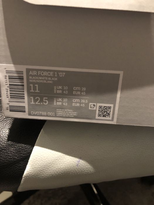 Nike Air Force 1 ’07 Low White Swoosh Panda