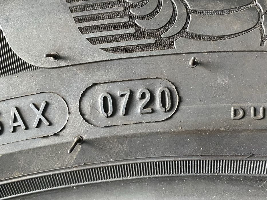 4шт нова 215/55R18 Michelin Primacy 4