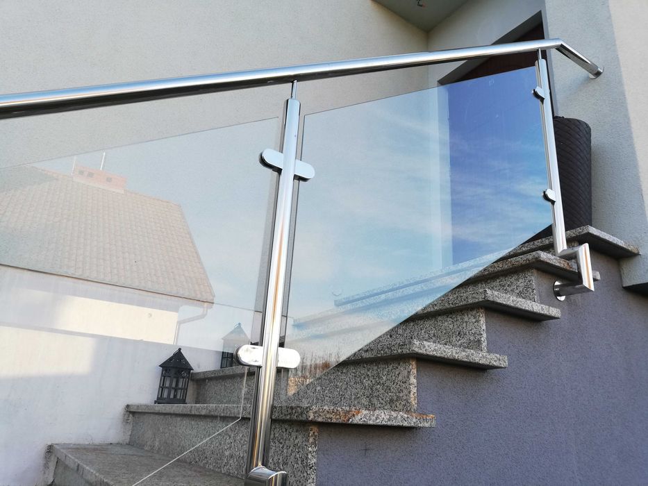 Balustrady Zadaszenia Nierdzewne Malowane Szklane
