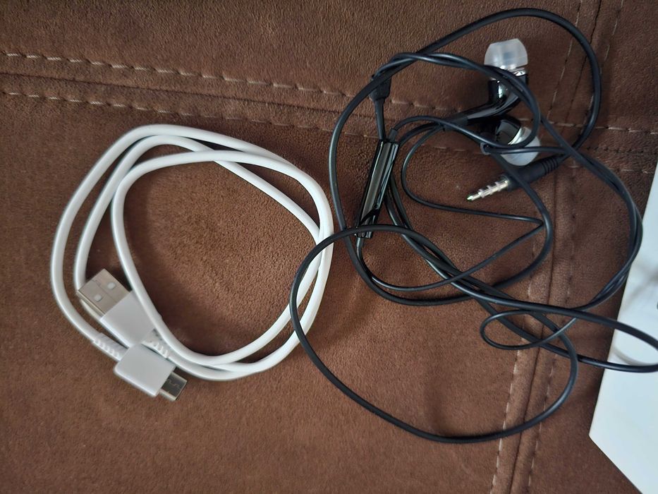 Sprzedam tablet Samsung A7 lite