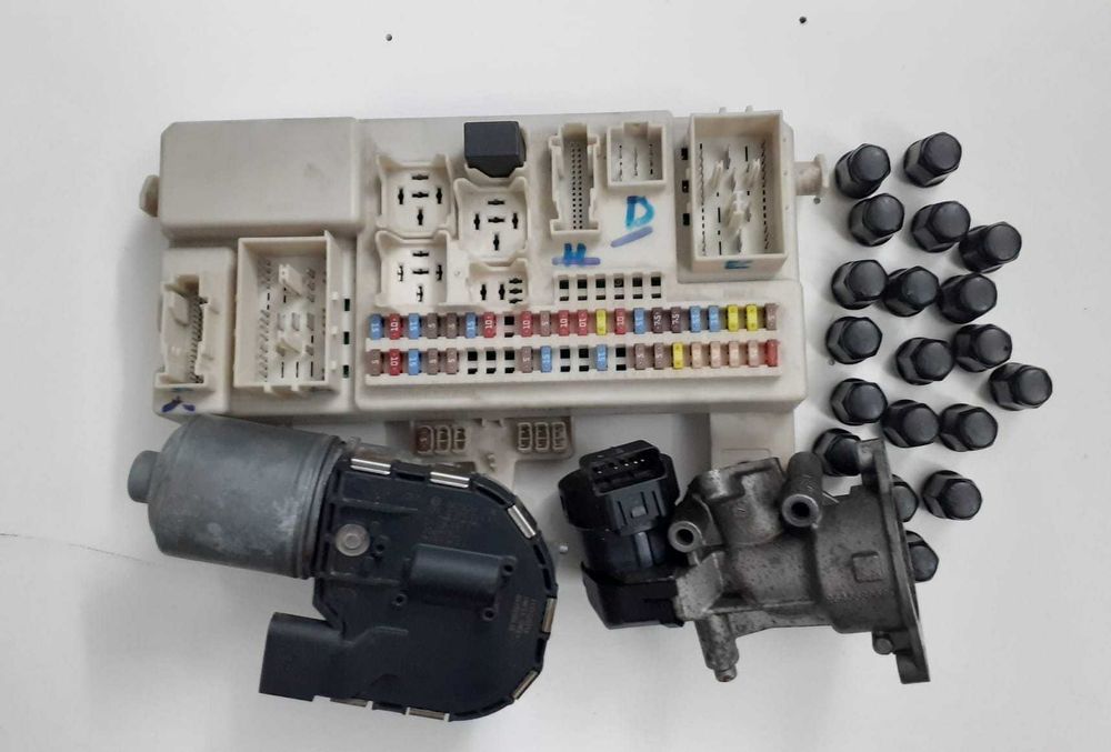 Części do Volvo V 50