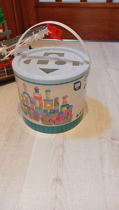 Zestaw klocków wiadro