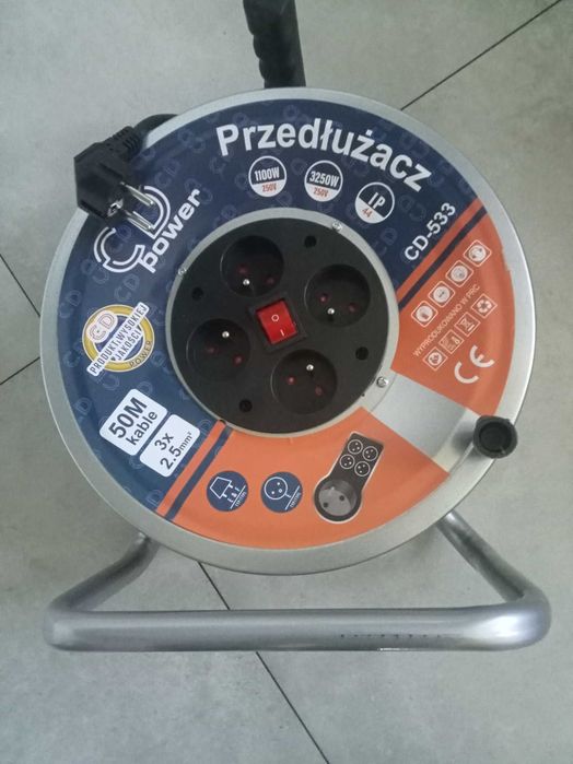 Przedłużacz na bębnie.