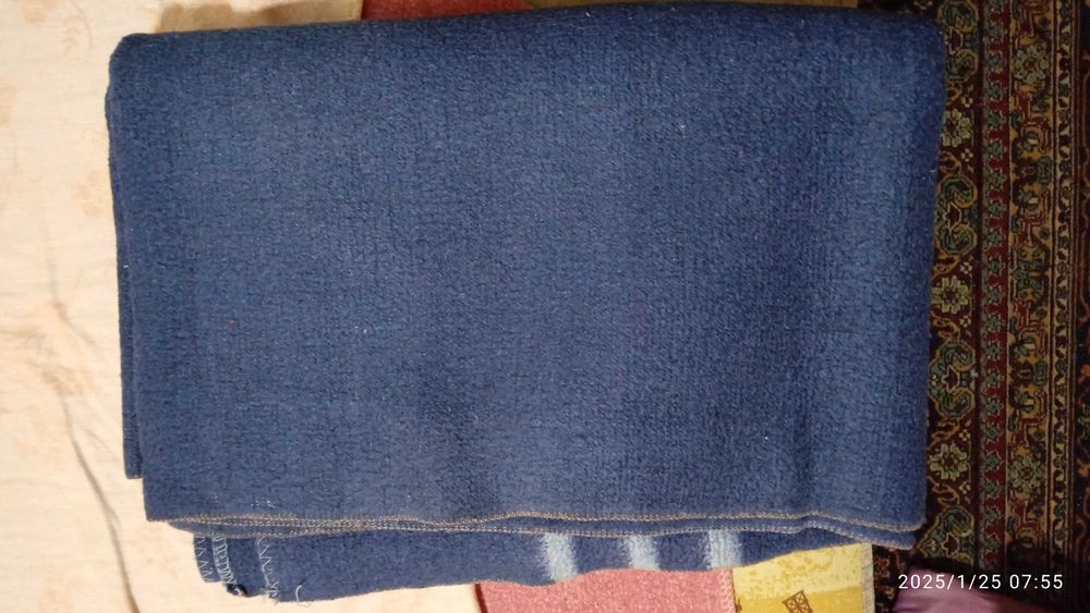 Продам наволочки,одеяло, покрывало