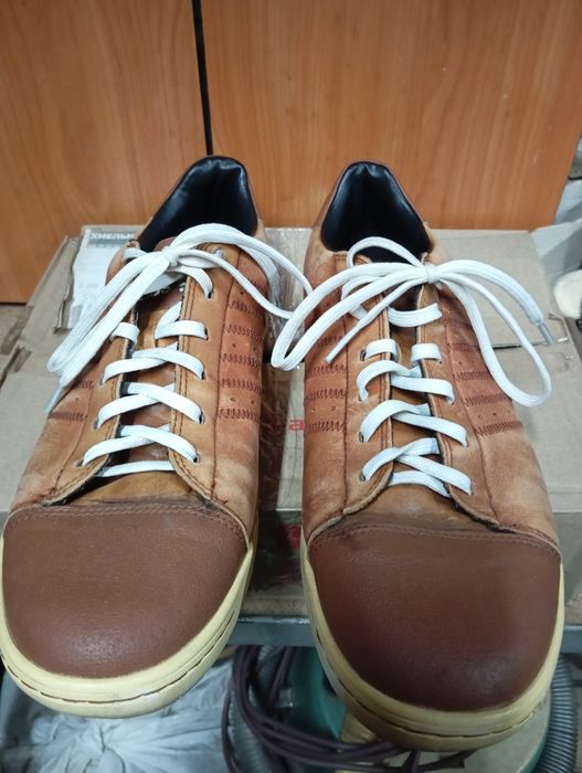 Кросівки ADIDAS оригінал 44р.