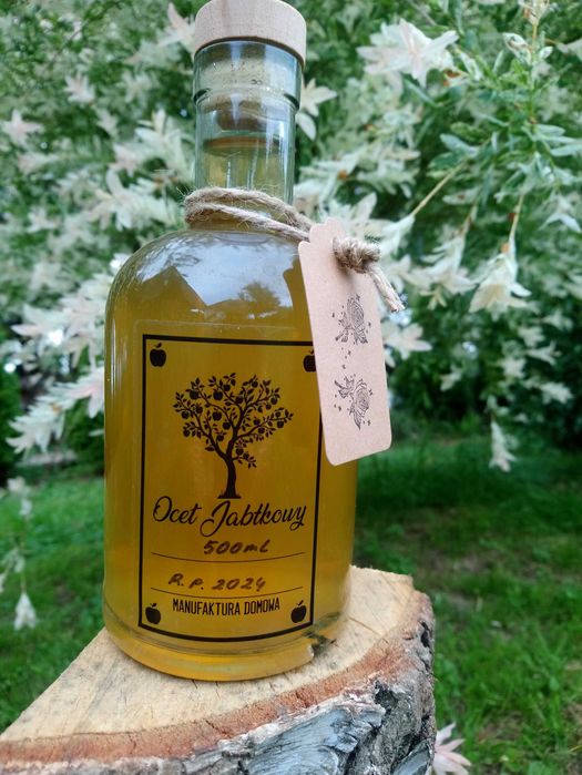 Ocet jabłkowy fermentowany naturalnie