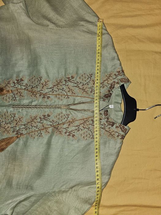 Camisa Bordada  Ucraniana de Linho