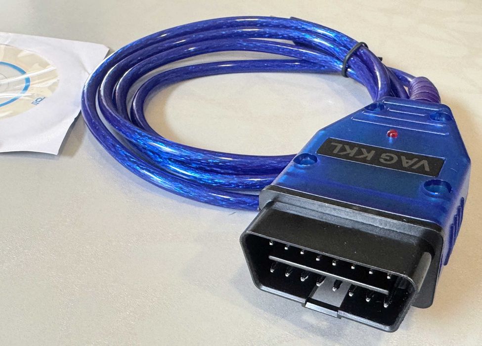 Діагностичний кабель VAG KKL 409.1 CH340T OBD2-USB з диском