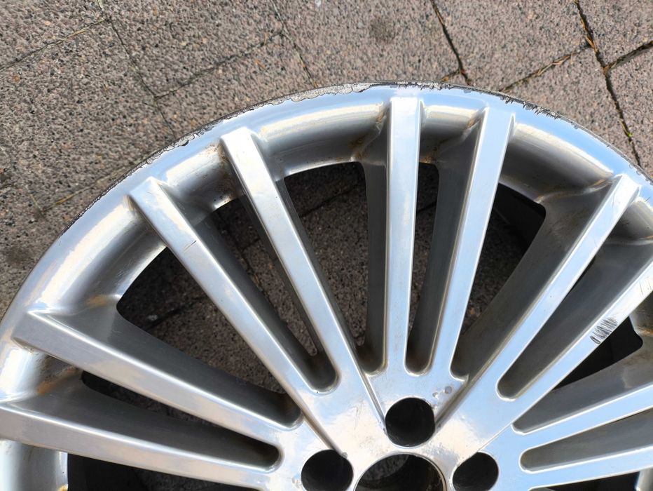 Felgi 18 Cali 5x100 VW Golf R32 VR6