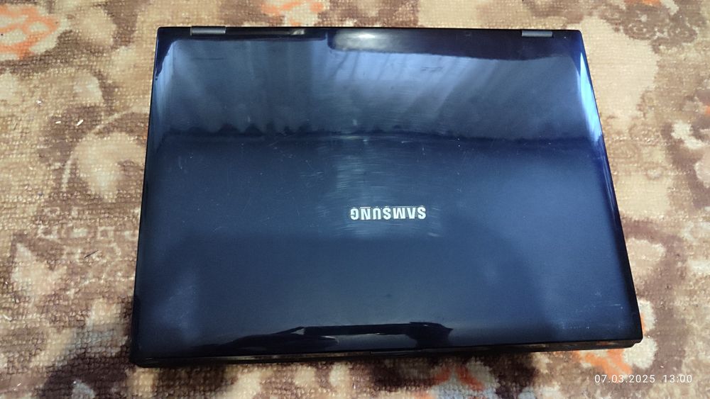 Ноутбук Samsung NP-R58Y (на запчасти)