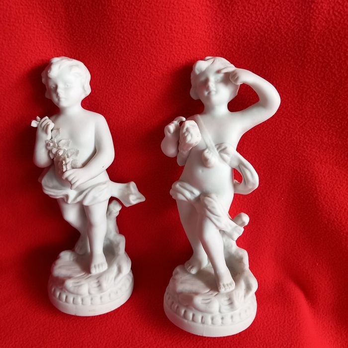 4 Estações  da Vista Alegre  Bisquit 1947