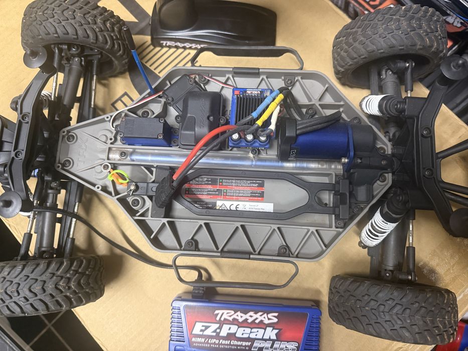Traxxas slash + extras