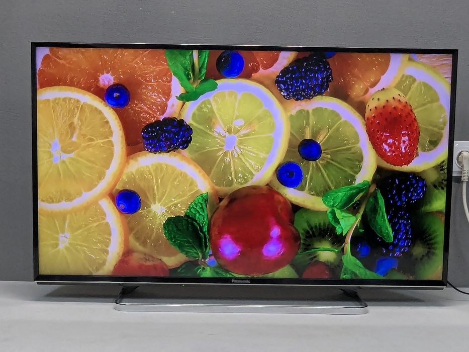Panasonic TX-40FSW504 Smart TV HDR T2 S2 Full HD / 2019