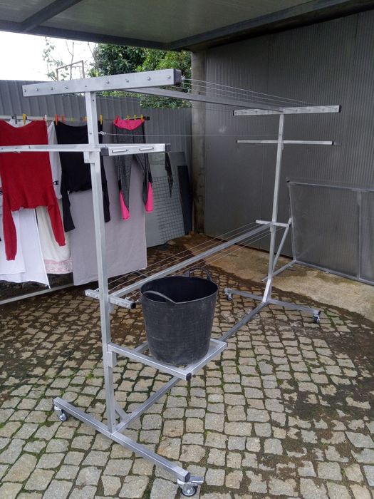 Estendais novos galvanizados com rodas, apartir de 80€